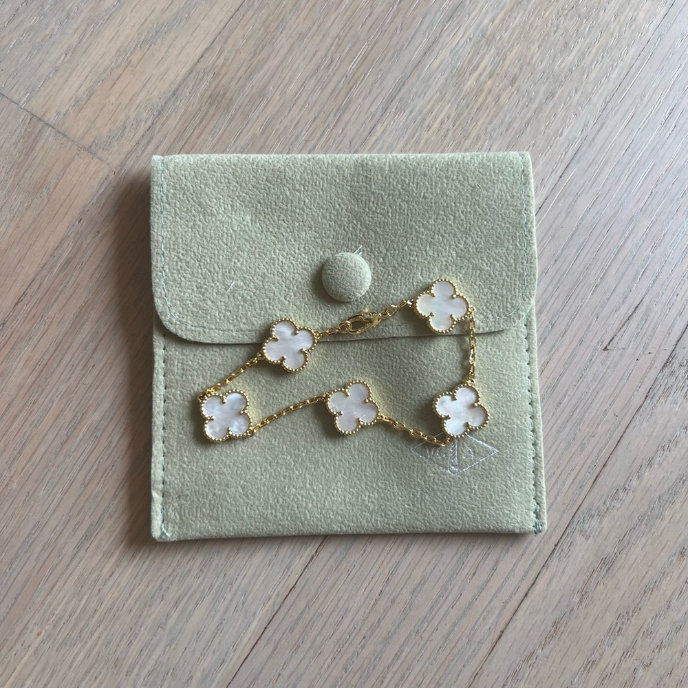 Van Cleef & Arpels Gold and White Bracelet with Elegant Design
